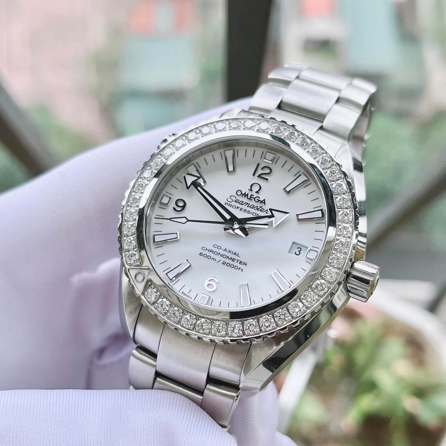 ĐỒNG HỒ OMEGA 232.15.42.21.04.001 LIKE NEW